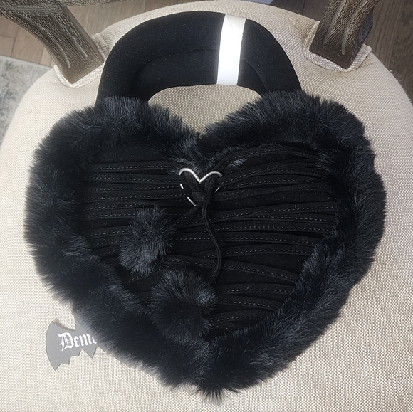 Demonia Handbags - Dolls Kill - Demonia Faux Fur Heart-Shaped Purse